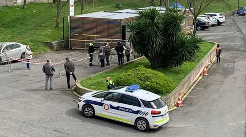 Parte de la vacunación en Ortuella se desarrolla en los módulos juveniles