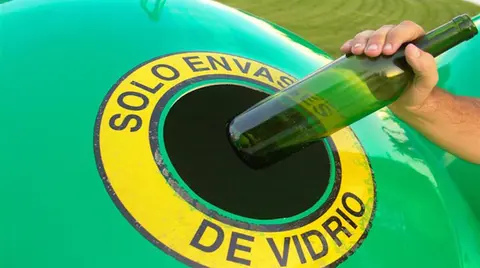 También se va a proceder
a renovar los iglúes verdes para facilitar el vaciado