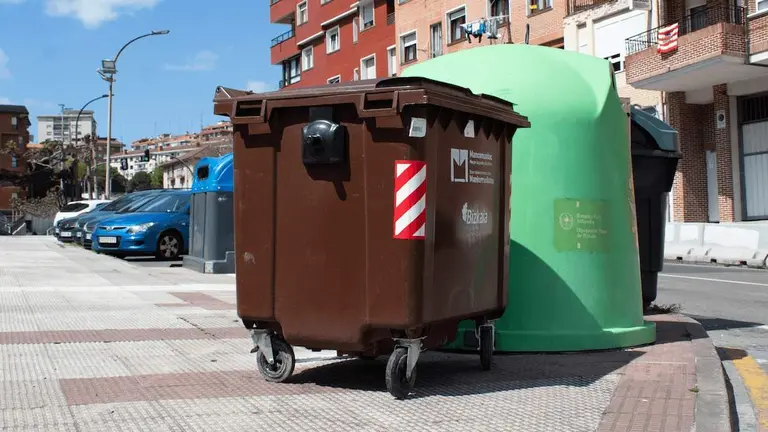 campaña-contenedor marrón-ortuella