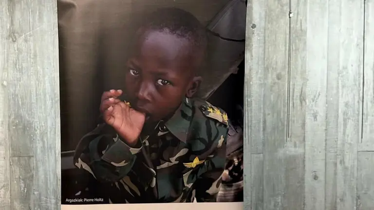 exposicion-infancia-sin-armas-paz-unicef-ortuella